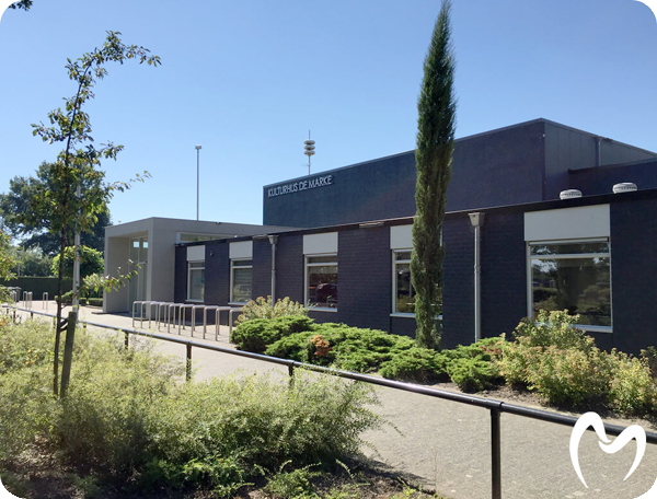 Tandartspraktijk De Marke, Hengevelde